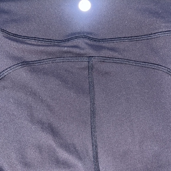 Lululemon Invigorate leggings - Picture 4 of 5